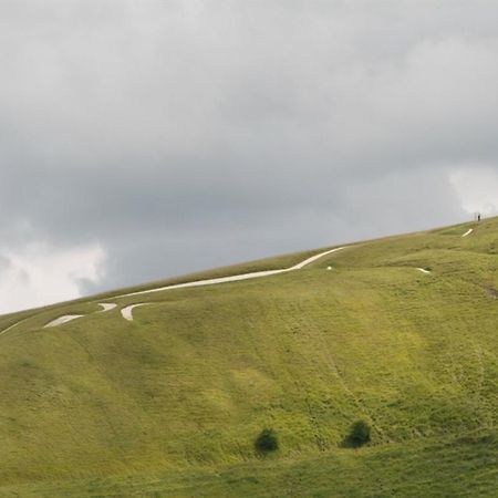 The White Horse View B&B Shrivenham Экстерьер фото